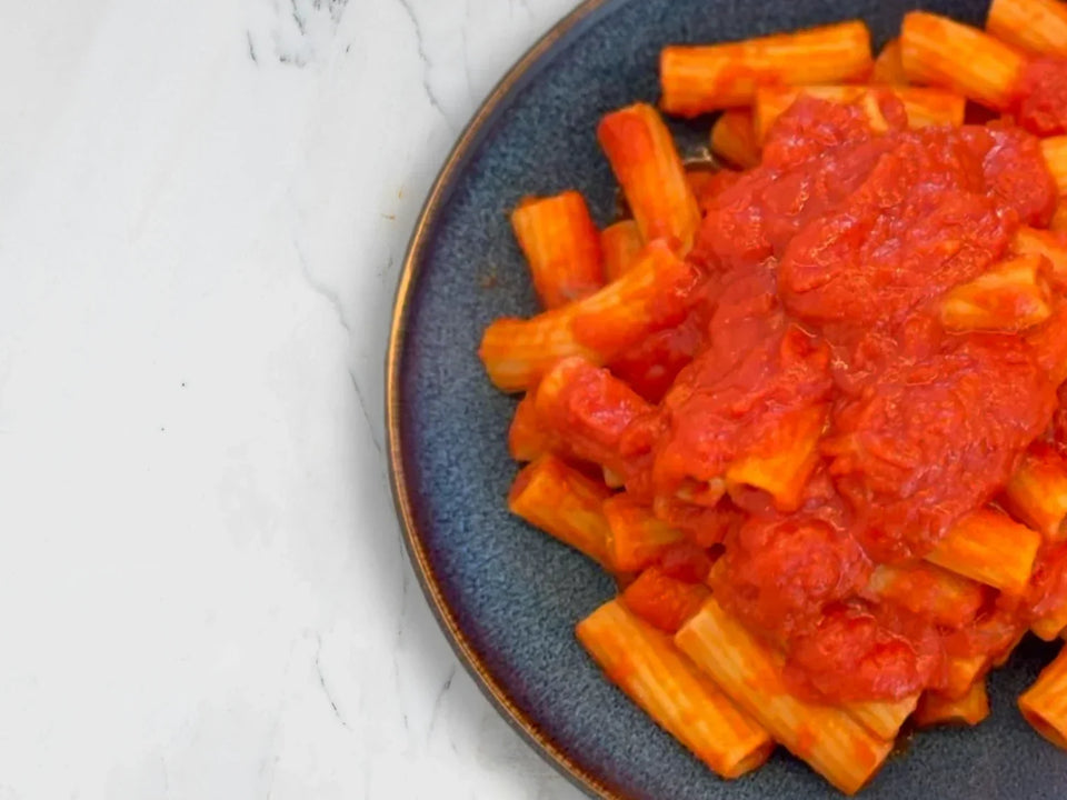 Pasta met klassieke tomatensaus (Pasta al Sugo)