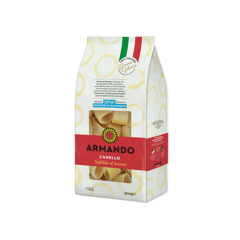 Armando L'Anello 500 g, pacco bianco con fascia rossa e anelli di pasta in vista
