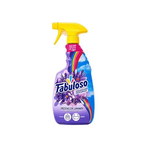Fabuloso Sgrassatore Profumoso Freschezza Lavanda 600 ml, flacone spray viola con erogatore giallo e fiori di lavanda
