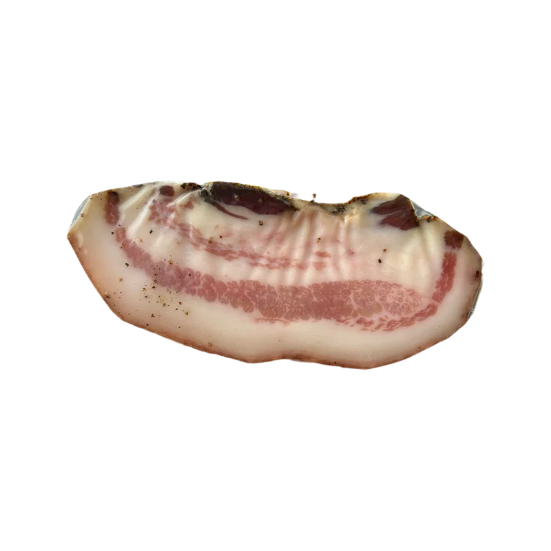 Guanciale Italiaanse gerijpte varkenswang, stuk met wisselend gewicht en donker zwoerd met peper