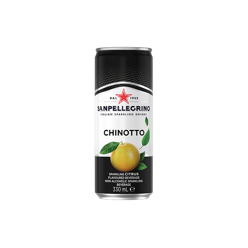 Sanpellegrino Chinò 330 ml, slank zwart blikje met de chinotto op het etiket