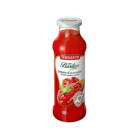 La Torrente Passata di Pomodori con Basilico 690 g, bottiglia di vetro con etichetta bianca e verde
