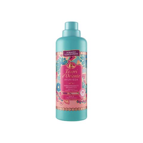 Tesori d'Oriente Ammorbidente Aromatico Ayurveda 760 ml, flacone verde acqua